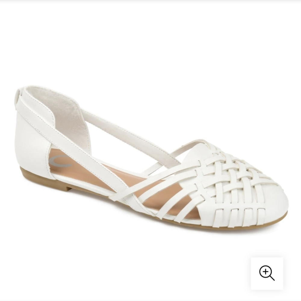 Journee Collection Ekko Flat